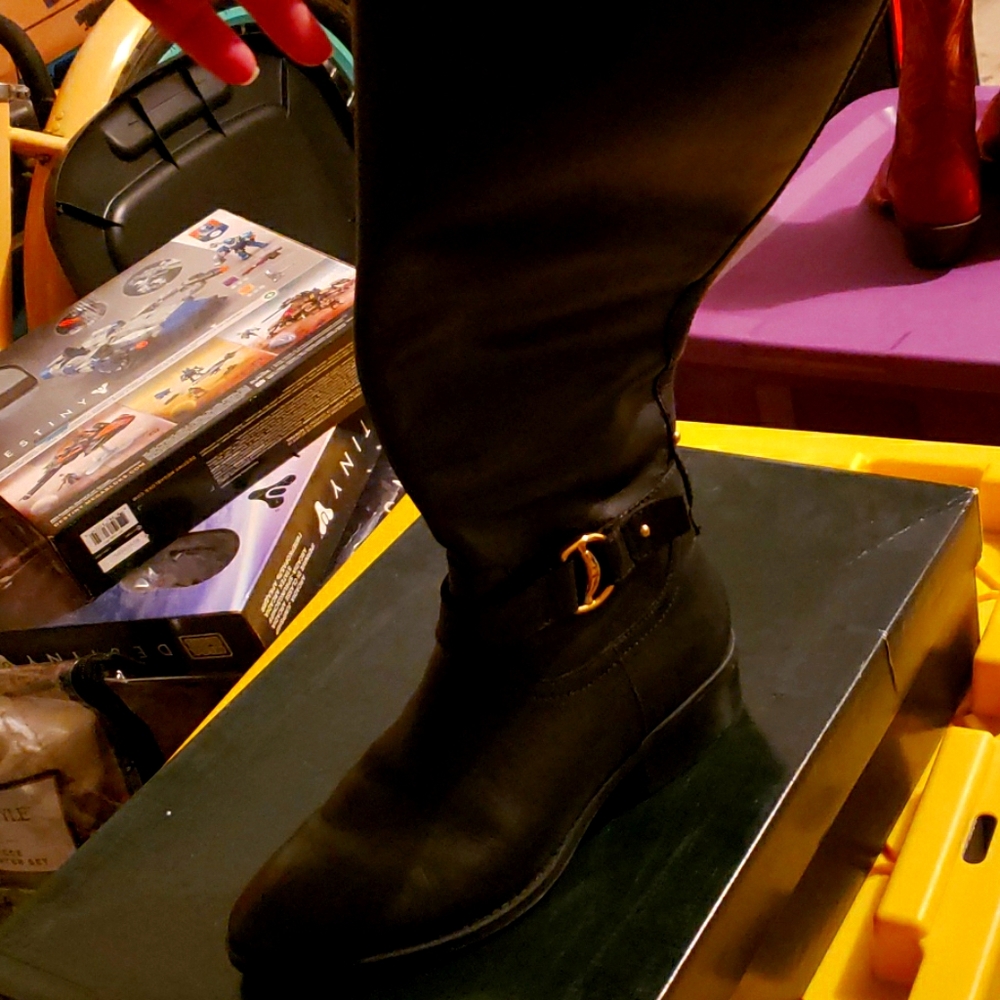 Women's boots